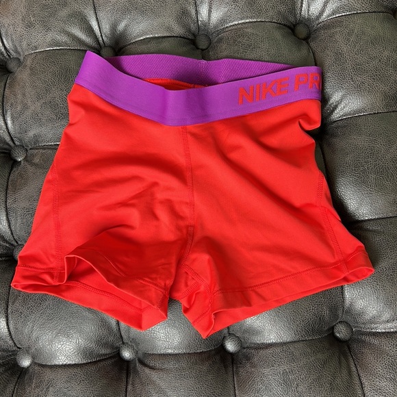 Nike Pro Athletic Short XS - Picture 2 of 4